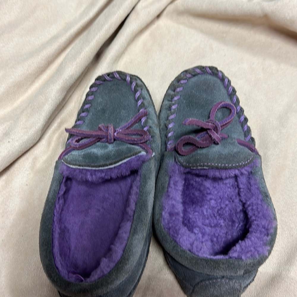 LL Bean Moccasin slippers